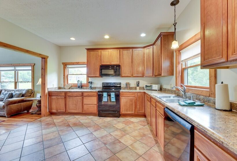 Slaty Fork Home ~ 6 Mi To Snowshoe Mountain Resort