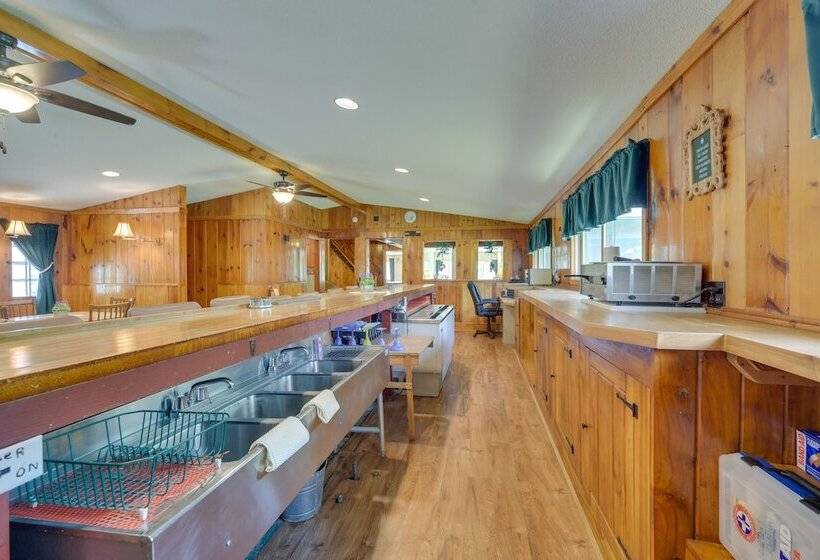 Spacious Winter Retreat W/ River Access + Kayaks!