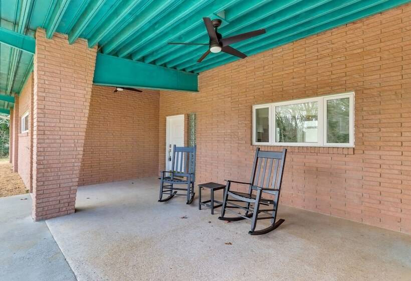 Stunning Copperhill Retreat W/ Mountain Views!