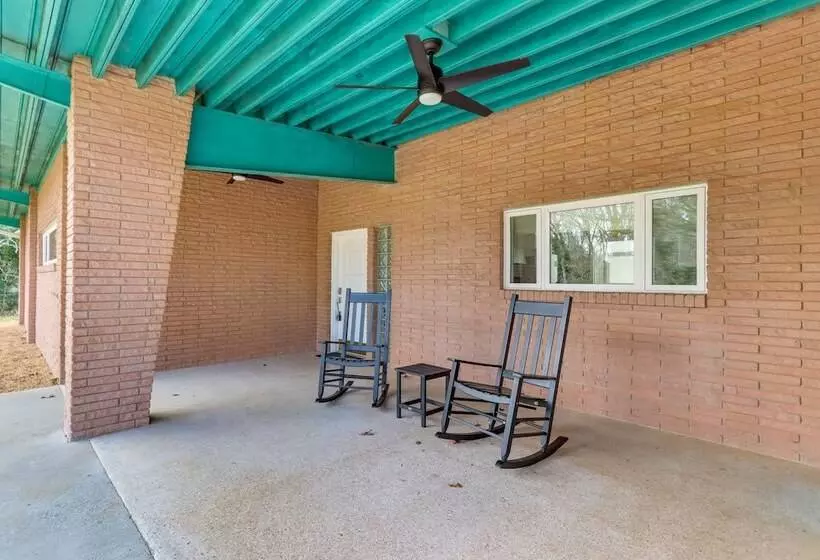 Stunning Copperhill Retreat W/ Mountain Views!