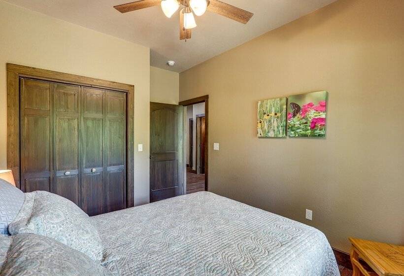 Unique Burnsville Home W/ Mountain Views + Deck!