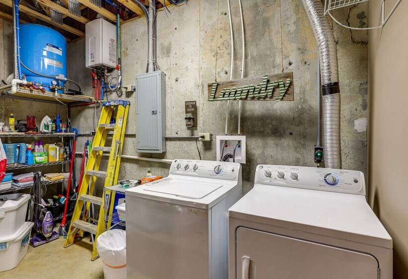 Unique Burnsville Home W/ Mountain Views + Deck!