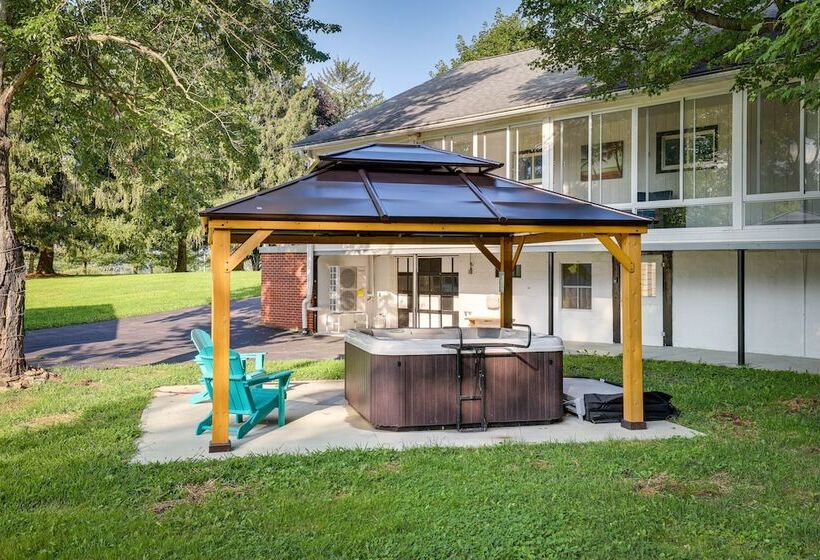 Watkins Glen Home W/ Hot Tub ~ 3 Mi To Raceway!