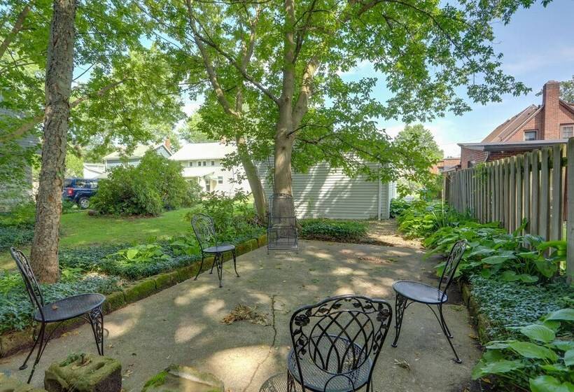 Welcoming Willoughby Home: 1 Mi To Historic Dtwn