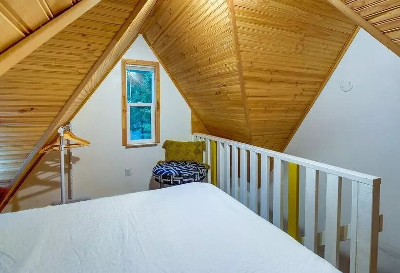 Adorable A Frame Cabin, Steps To Lake Cushman!