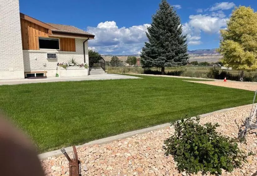 Aamiaismajoitus (B&B) Bryce Canyon Country Inn