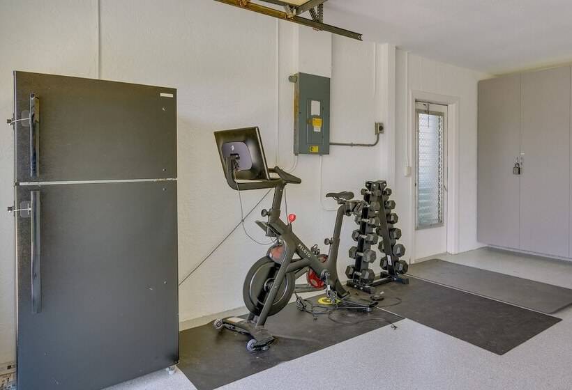 Lanai & Pool: Waterfront Cape Coral Home!