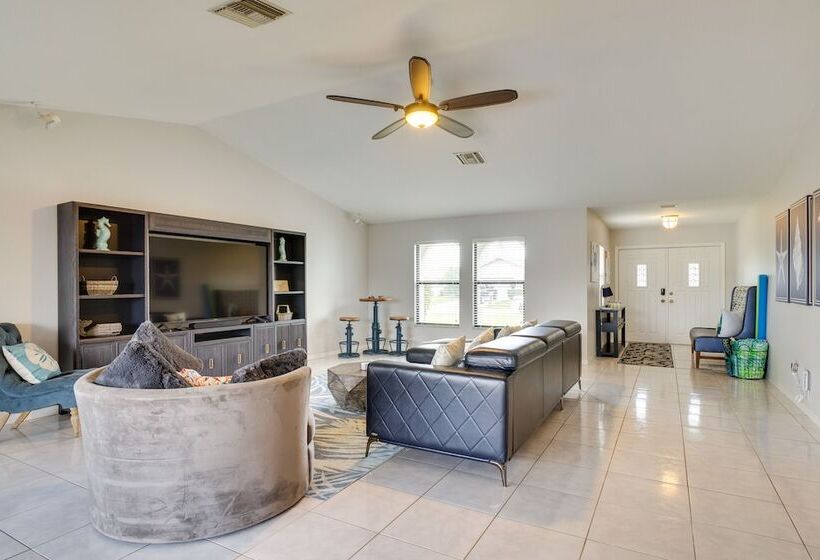 Lanai & Pool: Waterfront Cape Coral Home!