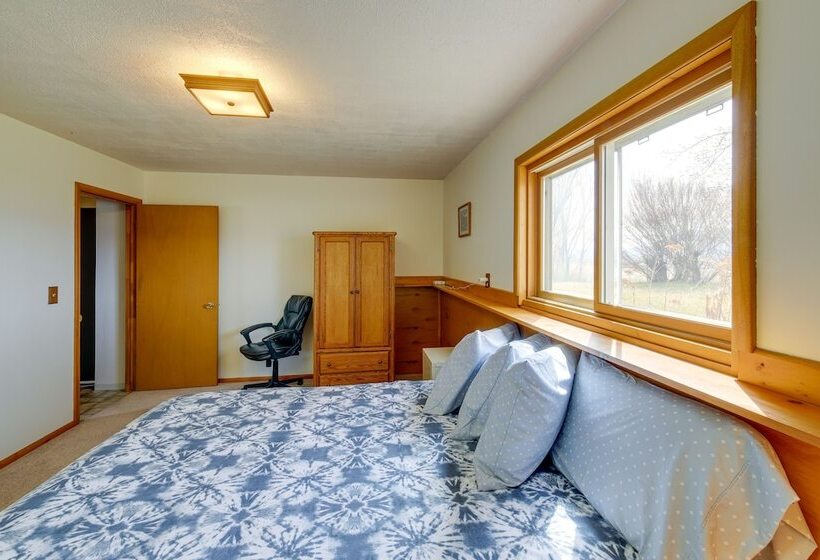 Corvallis  Coyote Creek House  W/ Mountain Views!