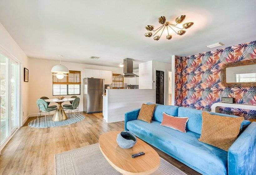 Crystal River Retreat W/ Private Dock & Kayaks!