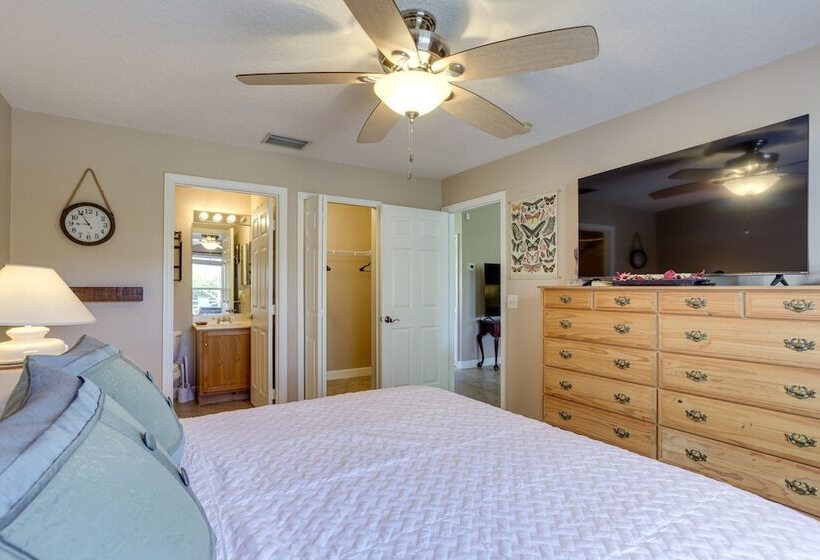 Family Friendly Port St. Lucie Home W/ Pool!