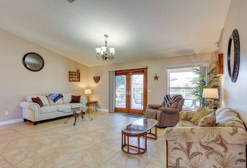 Family Friendly Port St. Lucie Home W/ Pool!