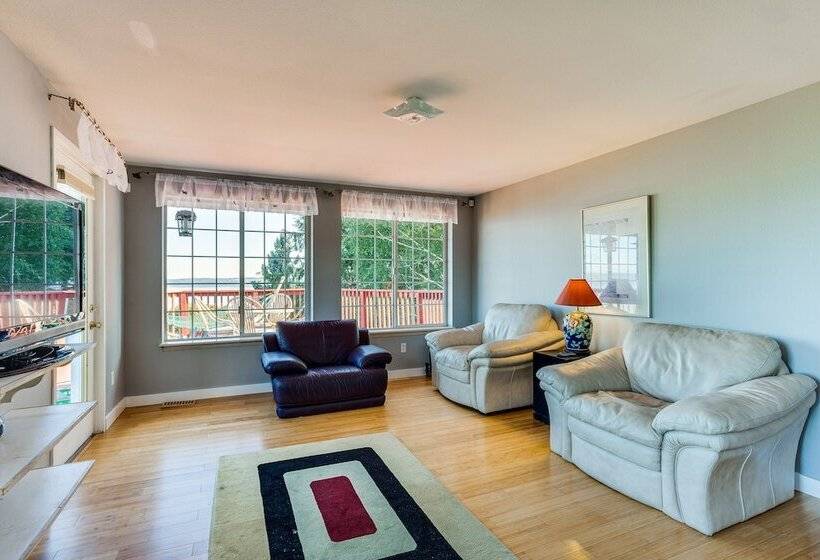 Federal Way Vacation Rental: Bay & Mountain Views!