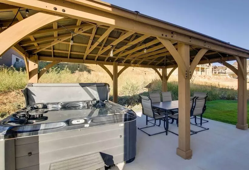 Garden City Vacation Rental: Walk To Bear Lake