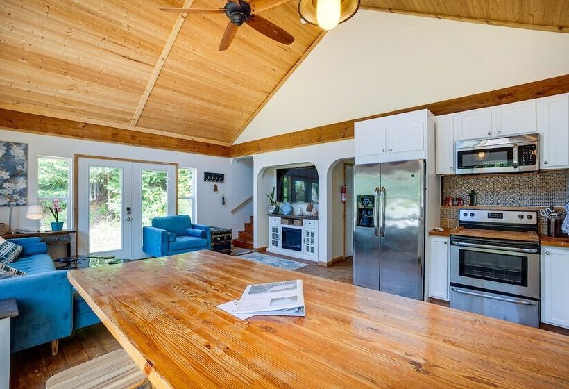 Gold Beach Vacation Rental: Close To Beaches!