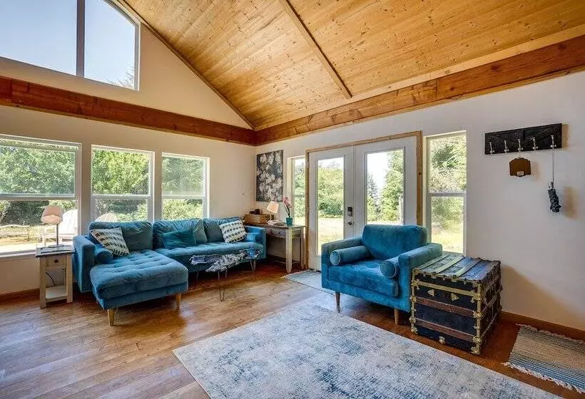 Gold Beach Vacation Rental: Close To Beaches!