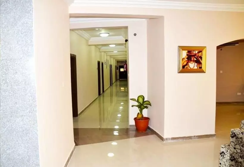 هتل Chilla Luxury Suites Kano