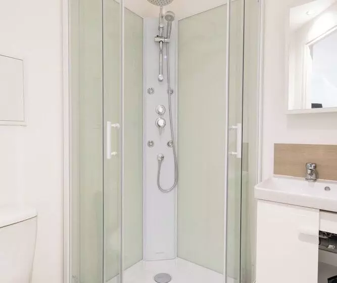 Hotelli Glm Residences 1