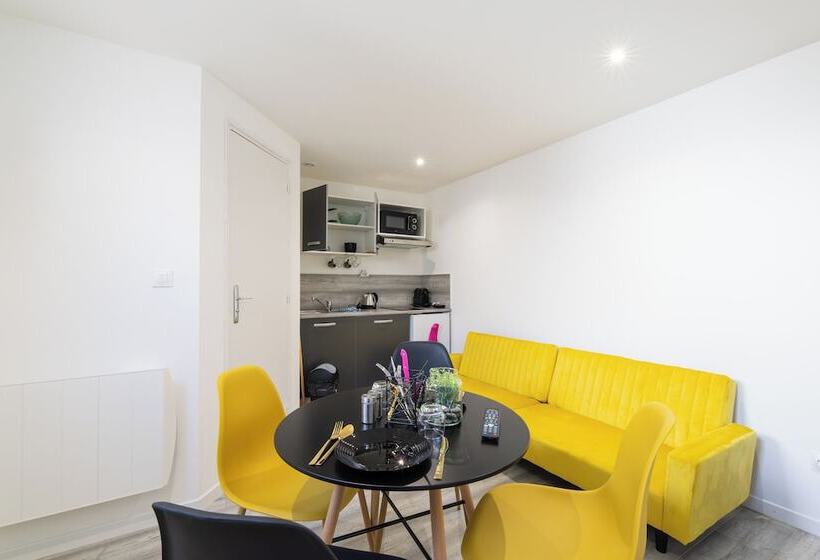 Hotel Glm Residences 1