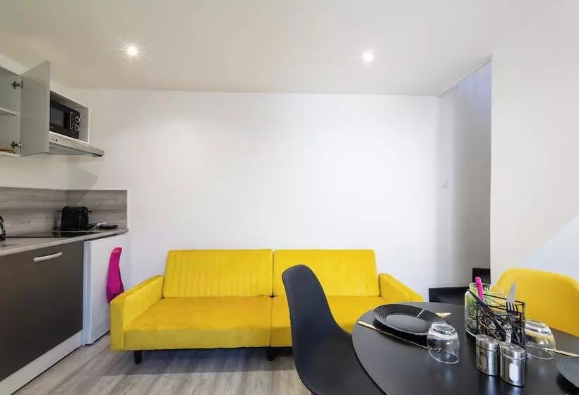 Hotelli Glm Residences 1