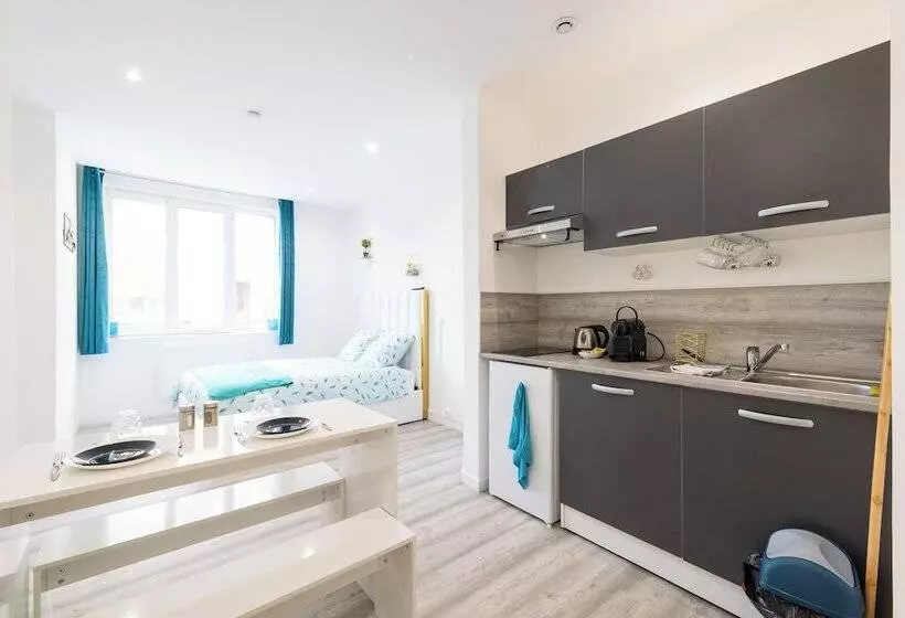 Hotelli Glm Residences 1