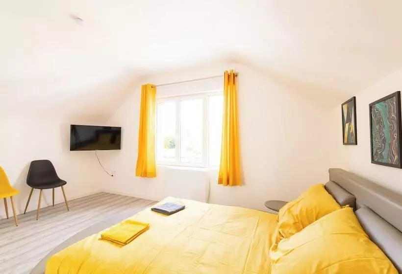 Hotelli Glm Residences 1