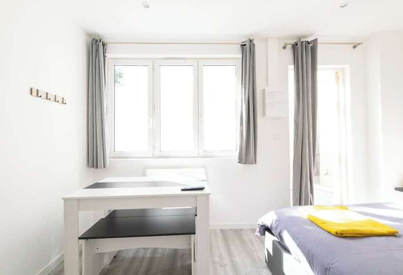 Hotel Glm Residences 1