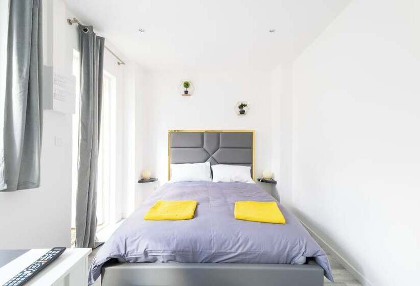 Hotel Glm Residences 1