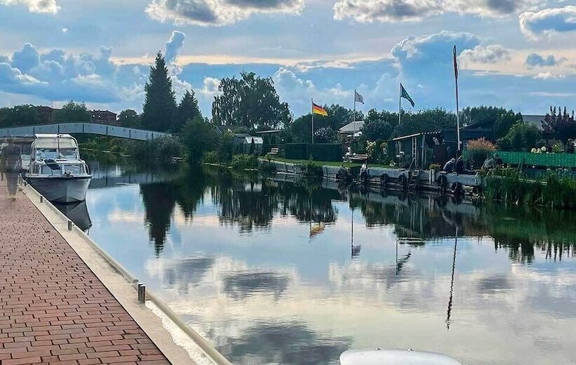 בית מלון כפרי Kuhnle Tours Malchin