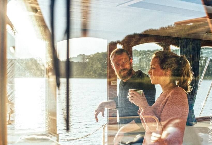 בית מלון כפרי Kuhnle Tours Malchin