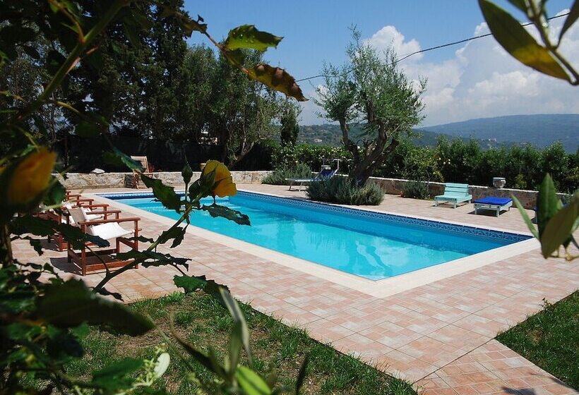 فندق Le Case Della Scogliera