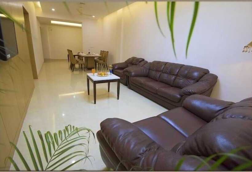 Hotel The Celestial Park