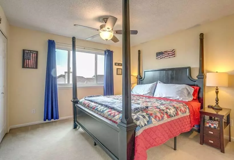 11 Mi To Denver: Pet Friendly Home In Thornton!