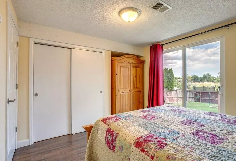 11 Mi To Denver: Pet Friendly Home In Thornton!
