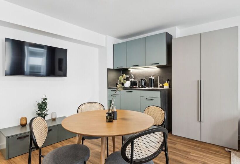 Limehome Oberhausen Paul Reusch Str