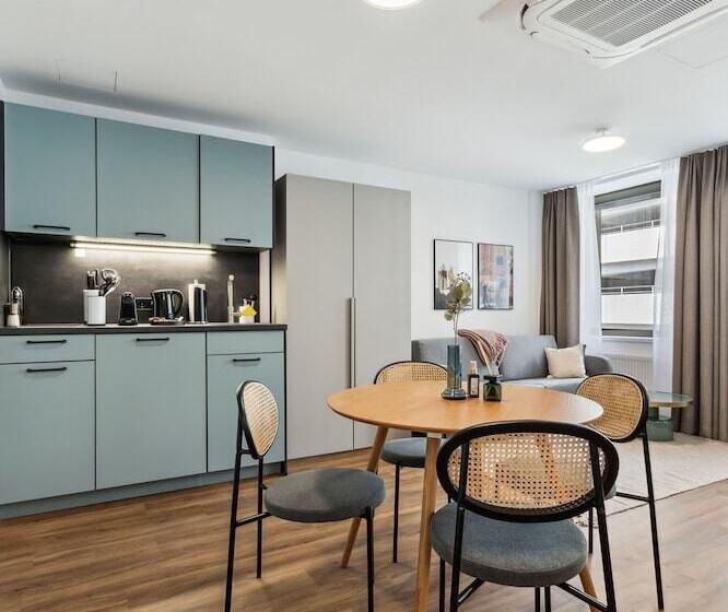 Limehome Oberhausen Paul Reusch Str