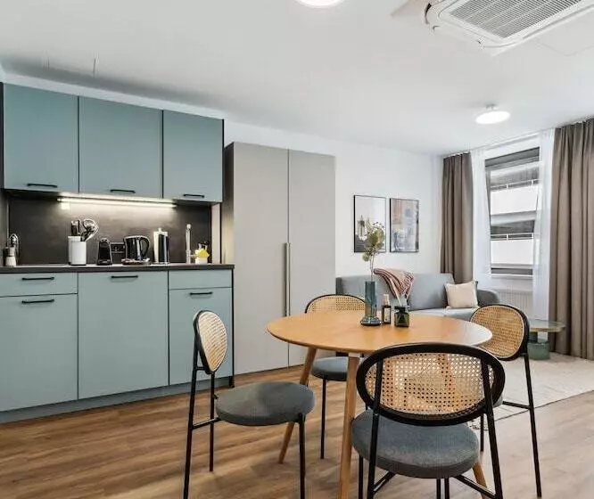 Limehome Oberhausen Paul Reusch Str