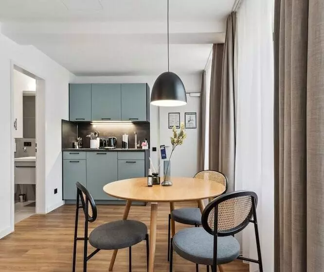 Limehome Oberhausen Paul Reusch Str