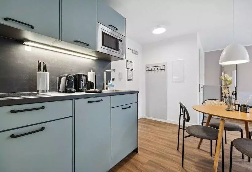 Limehome Oberhausen Paul Reusch Str