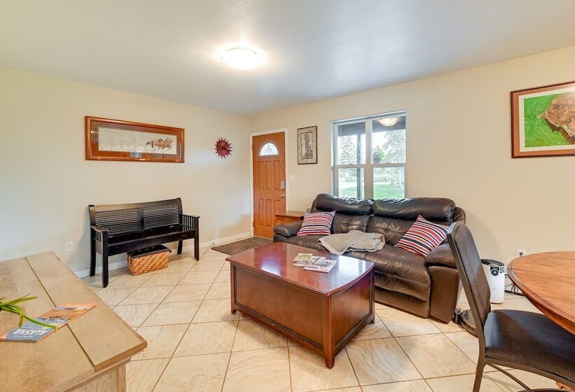 Lovely Soldotna Home, Steps From Kenai River