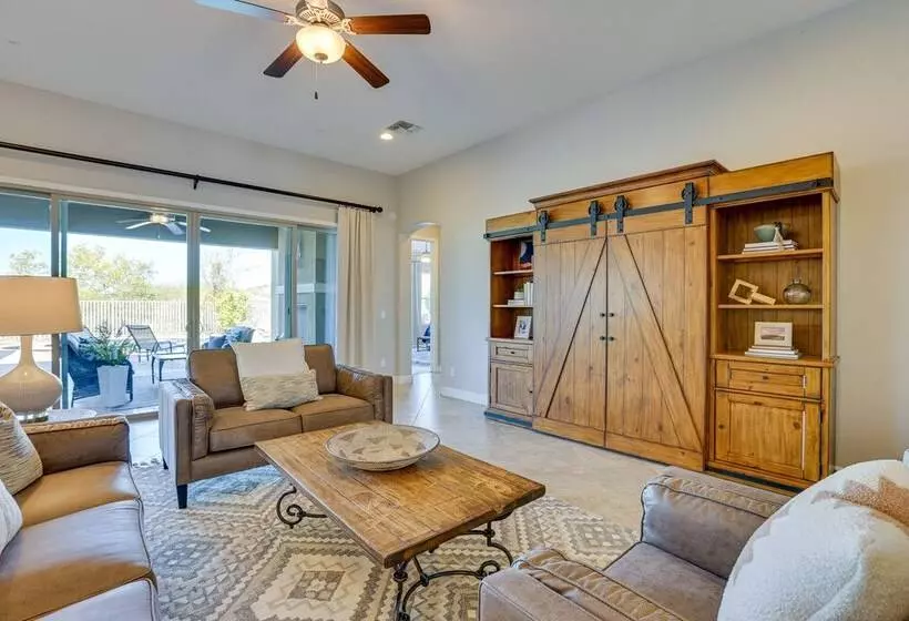 Luxe Goodyear Home: Pool, Swim Up Bar, Game Room!