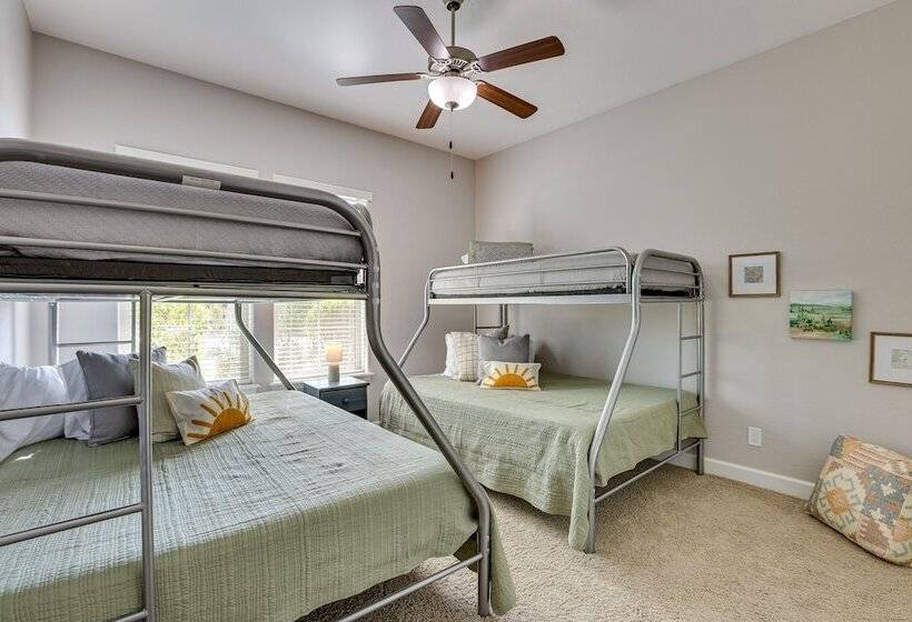 Luxe Goodyear Home: Pool, Swim Up Bar, Game Room!