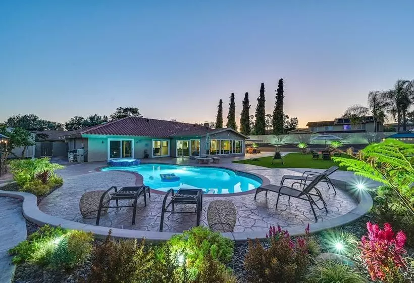 Luxe Family Home In Bonita W/ Private Pool & Spa!