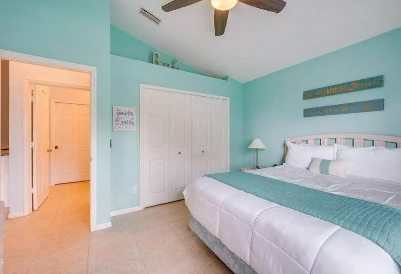 Marco Island Vacation Rental: Heated Pool & Lanai!