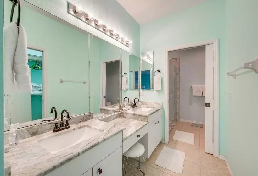 Marco Island Vacation Rental: Heated Pool & Lanai!