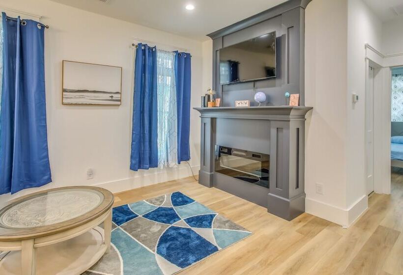 Murrells Inlet Vacation Rental: Near Marsh Walk!