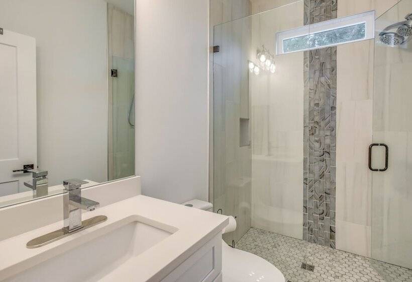 Murrells Inlet Vacation Rental: Near Marsh Walk!