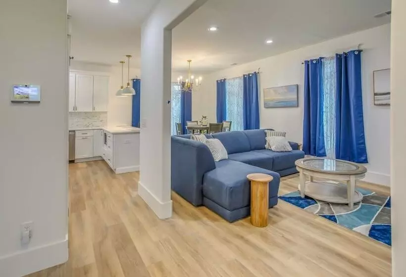 Murrells Inlet Vacation Rental: Near Marsh Walk!