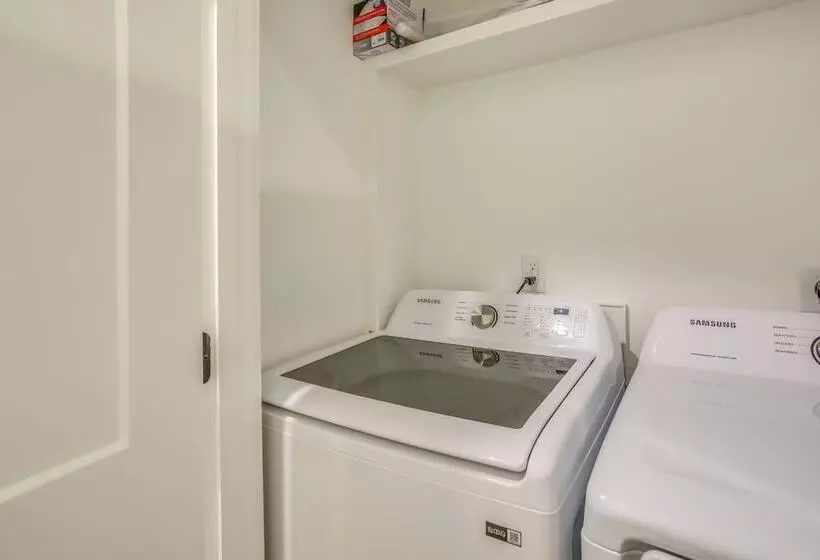 Murrells Inlet Vacation Rental: Near Marsh Walk!