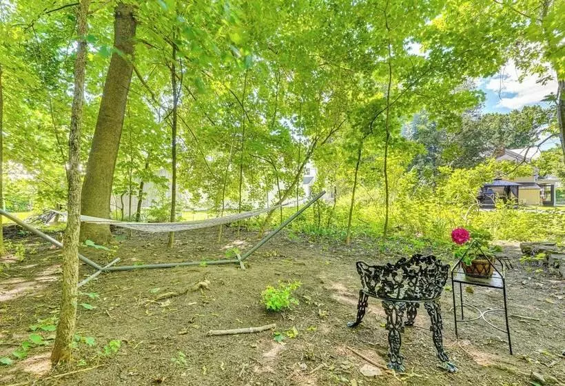 ~ 6 Mi To Lake George: Charming Adirondack Home!